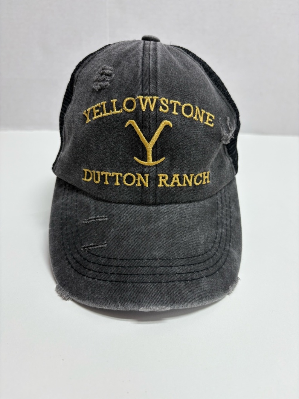 Yellowstone Dutton Ranch Adjustable Charcoal Baseball Cup. - Picture 6 of 7